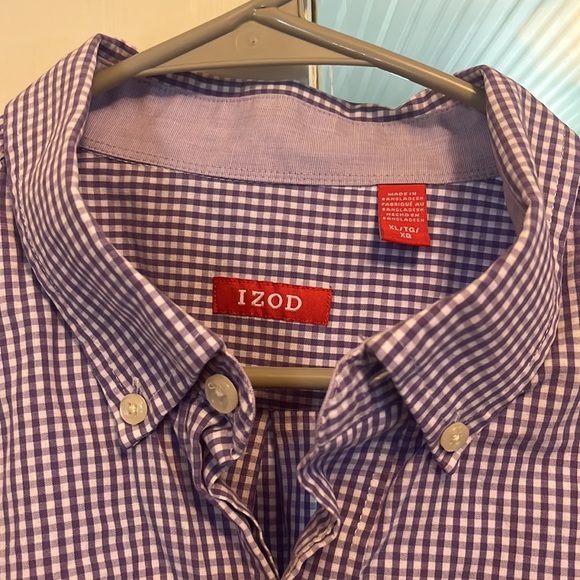Men’s IZOD Purple Checkered Shirt - Picture 2 of 5